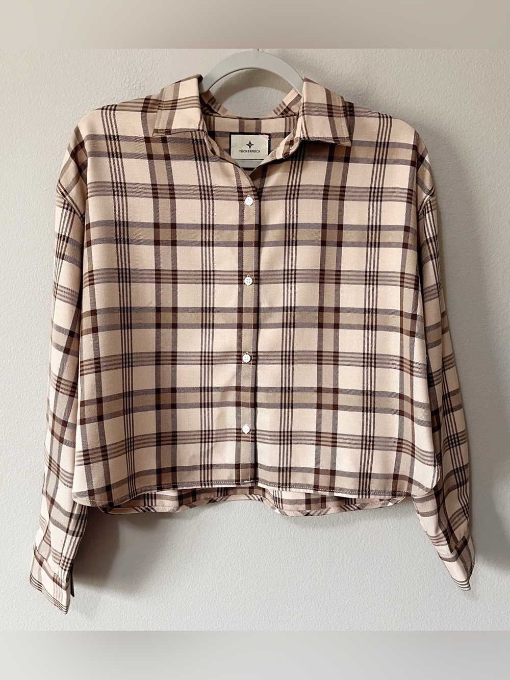 Tuckernuck NWT Brown Plaid Cropped Button Down Shirt Long Sleeves Size Small
